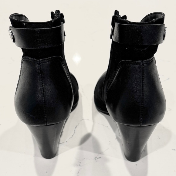 David Tate Black Suede Ankle Boots with Leather Toe and Heel NWOT - Picture 4 of 12